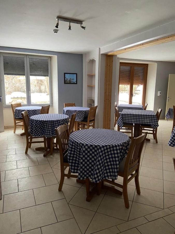 Chez Herve Le Chatelet La Chaux Neuve Ngoại thất bức ảnh